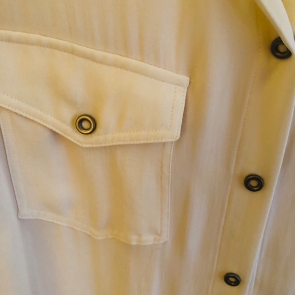 NWOT, Vince Silk Snap Botton Down Blouse, XS - Picture 8 of 10